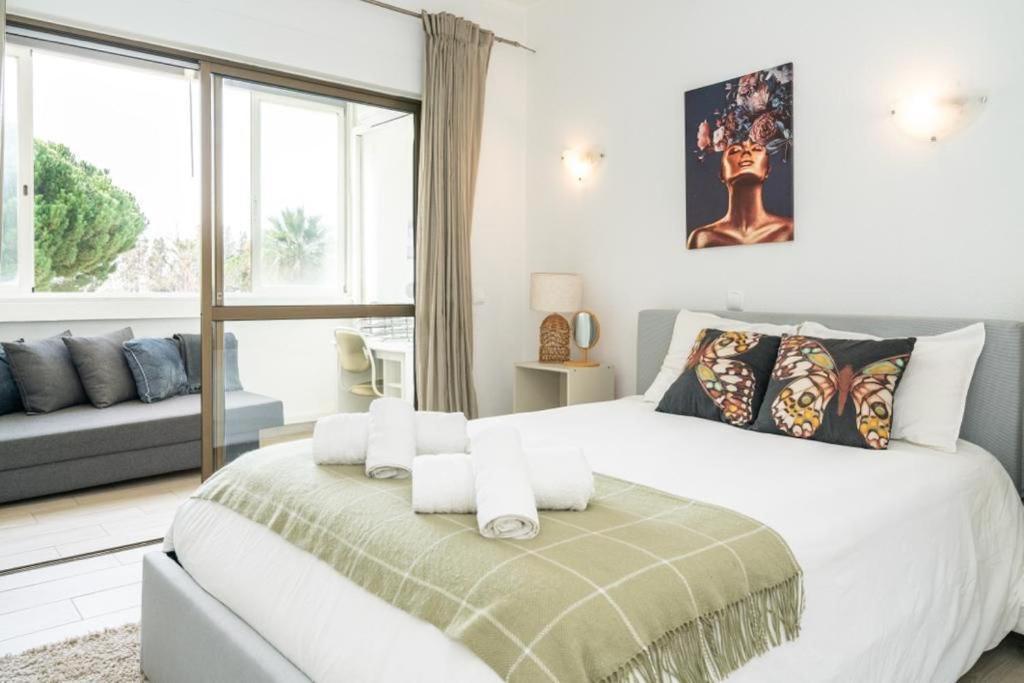 Spacious 1 Bed In Vilamoura, Fast Wifi & Pool กัวเตย์รา ภายนอก รูปภาพ