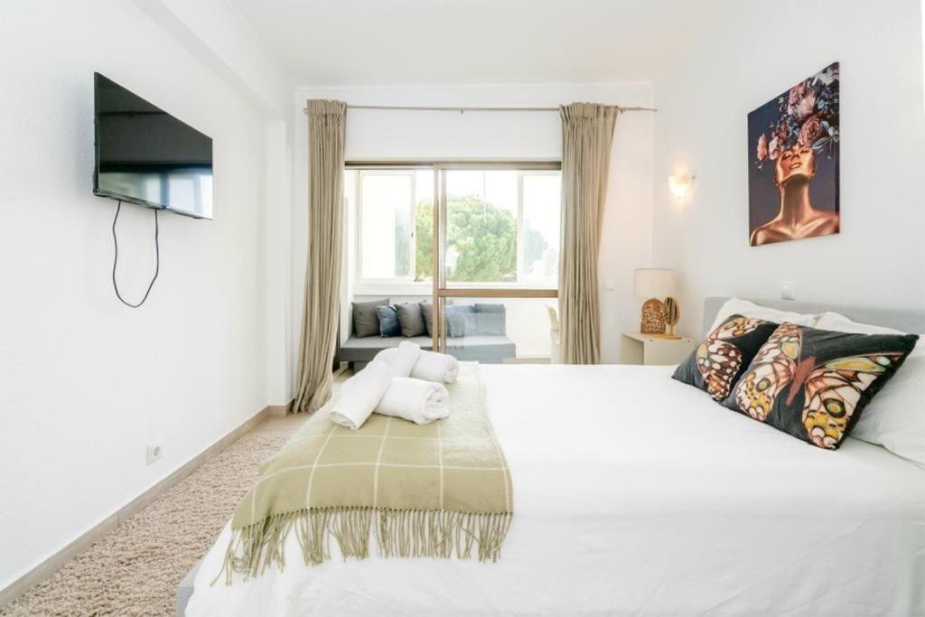 Spacious 1 Bed In Vilamoura, Fast Wifi & Pool กัวเตย์รา ภายนอก รูปภาพ